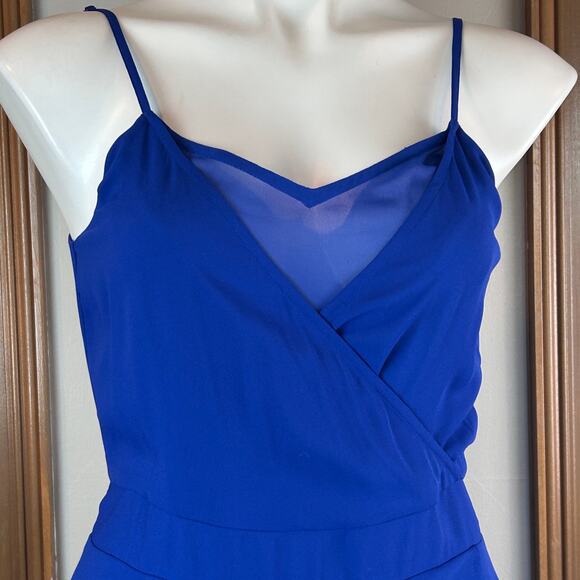 Express Romper Cobalt blue
Size 6 NWT - Picture 2 of 6